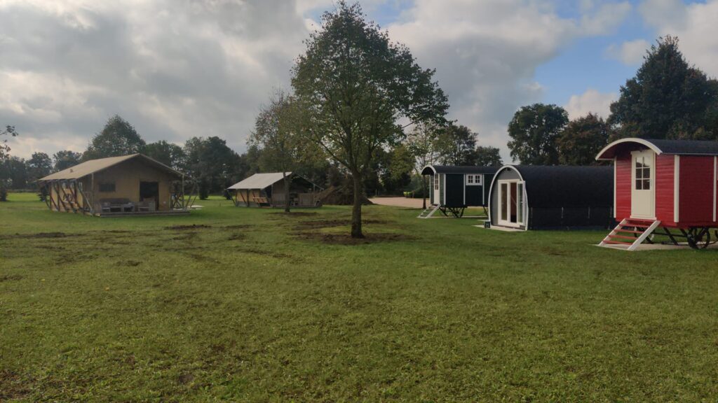 Pipowagen Zijaanzicht