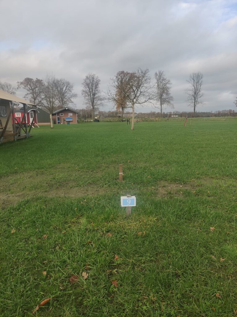 Camping Plaats 9 Voorkant